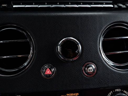 Certified 2024 Rolls-Royce Cullinan Black Badge w/ Driver's Package image 44