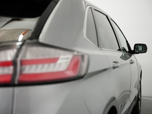 Used 2020 Ford Edge SEL w/ Convenience Package image 65