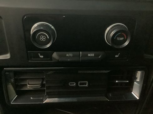 New 2026 GMC Hummer EV SUV image 17