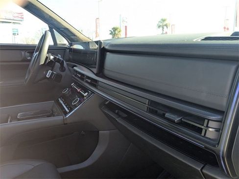 Used 2025 Hyundai Santa Fe Calligraphy image 36