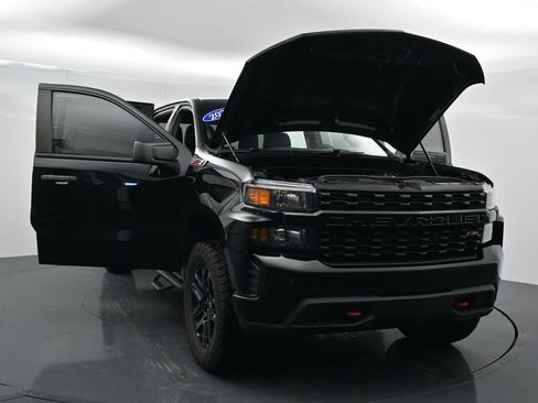 Used 2022 Chevrolet Silverado 1500 Custom Trail Boss w/ Midnight Edition AWD/4WD image 35
