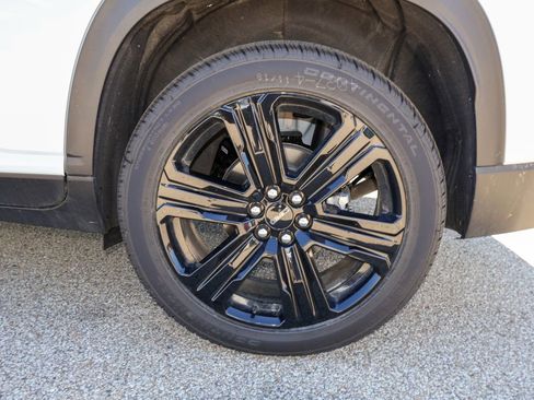 New 2026 GMC Acadia Elevation w/ Black Edition image 34