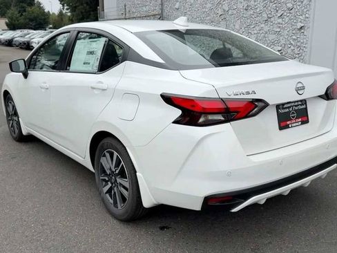 New 2025 Nissan Versa SV w/ Trunk Package image 9