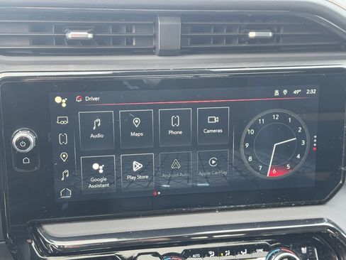 Used 2024 GMC Sierra 2500 AT4 w/ AT4 Premium Plus Package image 18