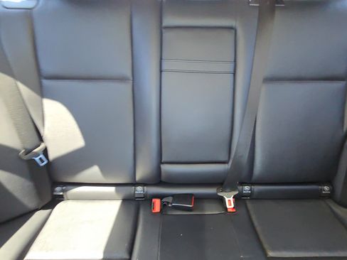 Used 2012 Mercedes-Benz GLK 350 4MATIC image 10