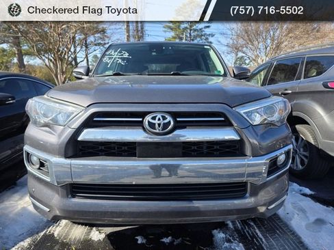 Used 2020 Toyota 4Runner Limited image 2