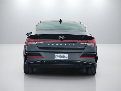 New 2026 Hyundai Elantra Limited image 5