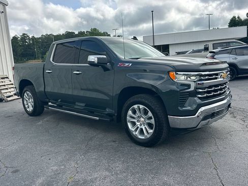 Used 2026 Chevrolet Silverado 1500 LTZ AWD/4WD image 4