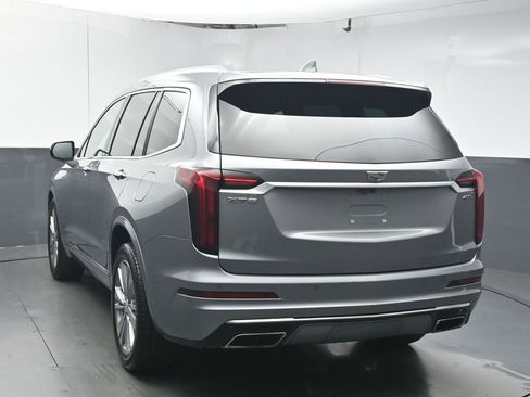 Used 2024 Cadillac XT6 Premium Luxury image 6