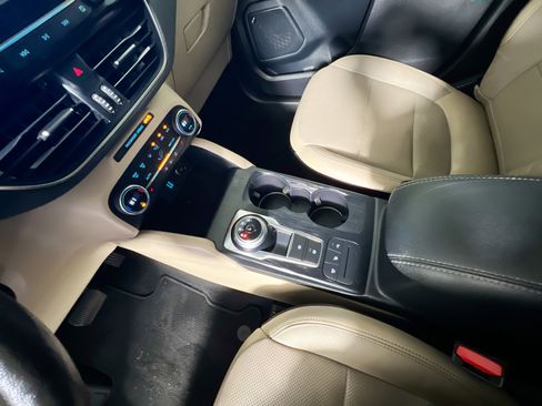 Used 2020 Ford Escape Titanium w/ Titanium Premium Package 2.0 image 26