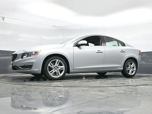 Used 2014 Volvo S60 T5 image 22