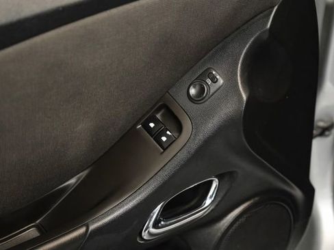 Used 2011 Chevrolet Camaro LT RWD image 31