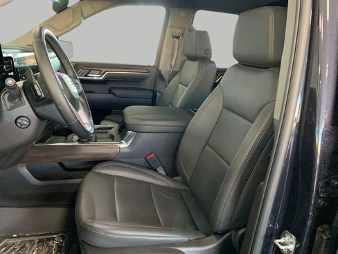 Used 2025 GMC Sierra 1500 SLT w/ SLT Convenience Package image 8