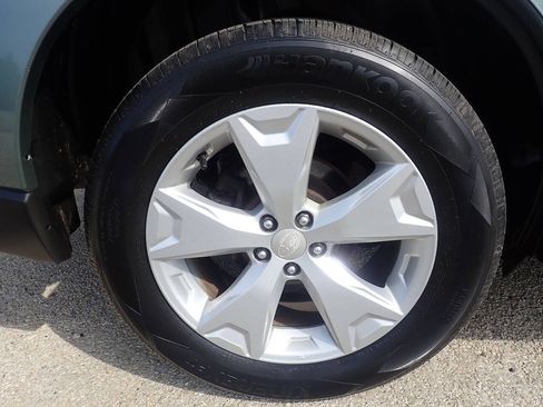 Used 2016 Subaru Forester 2.5i w/ Alloy Wheel Package AWD/4WD image 30