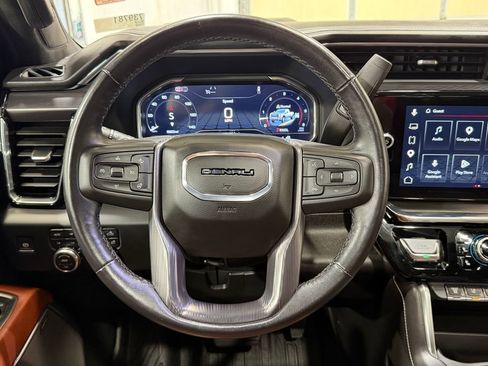 Used 2024 GMC Sierra 3500 Denali Ultimate AWD/4WD image 34