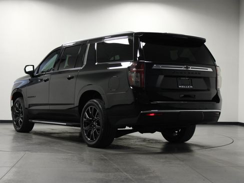 Used 2024 Chevrolet Suburban LS w/ Driver Alert Package AWD/4WD image 6