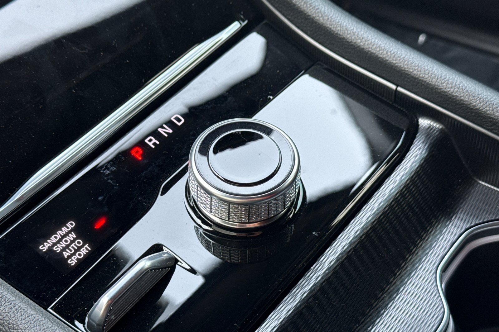 New 2026 Jeep Grand Cherokee Altitude AWD/4WD image 26