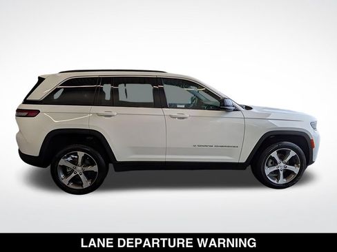 New 2026 Jeep Grand Cherokee Limited AWD/4WD image 7