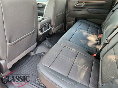 New 2026 Chevrolet Silverado 2500 High Country w/ High Country Premium Package AWD/4WD image 34