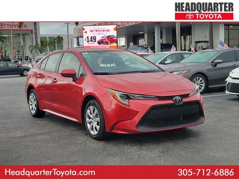 Used 2020 Toyota Corolla LE image 1