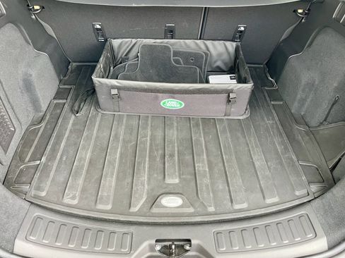 Certified 2024 Land Rover Discovery Sport S image 34