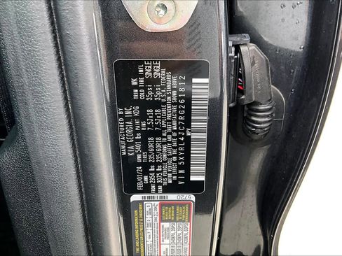 Used 2024 Kia Sorento S w/ Panoramic Sunroof Package FWD image 35