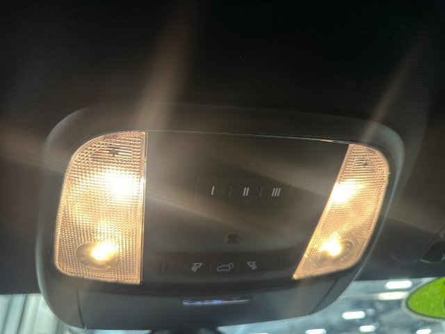 Used 2025 Dodge Durango GT AWD/4WD image 34