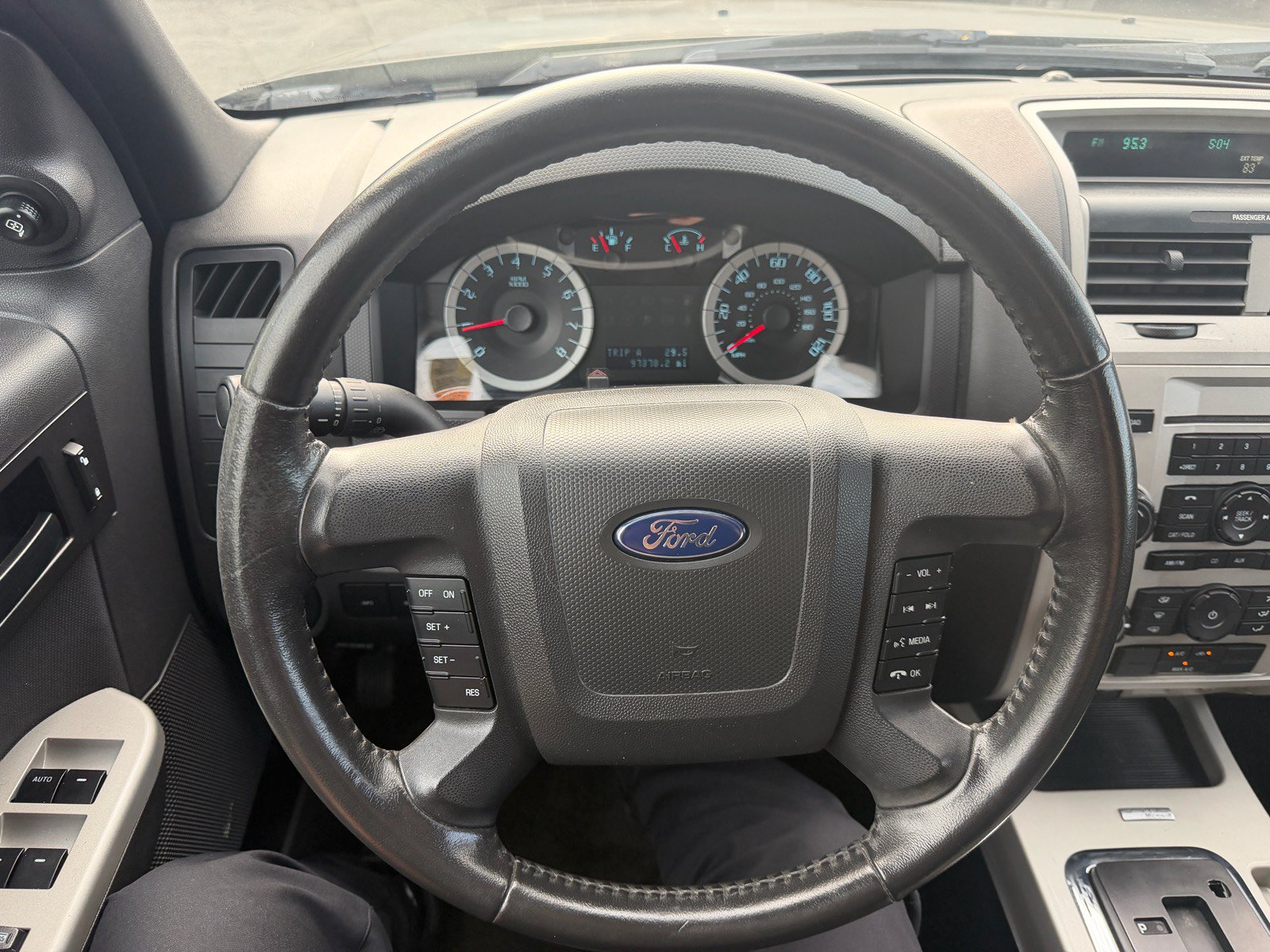 Used 2012 Ford Escape XLT FWD image 22