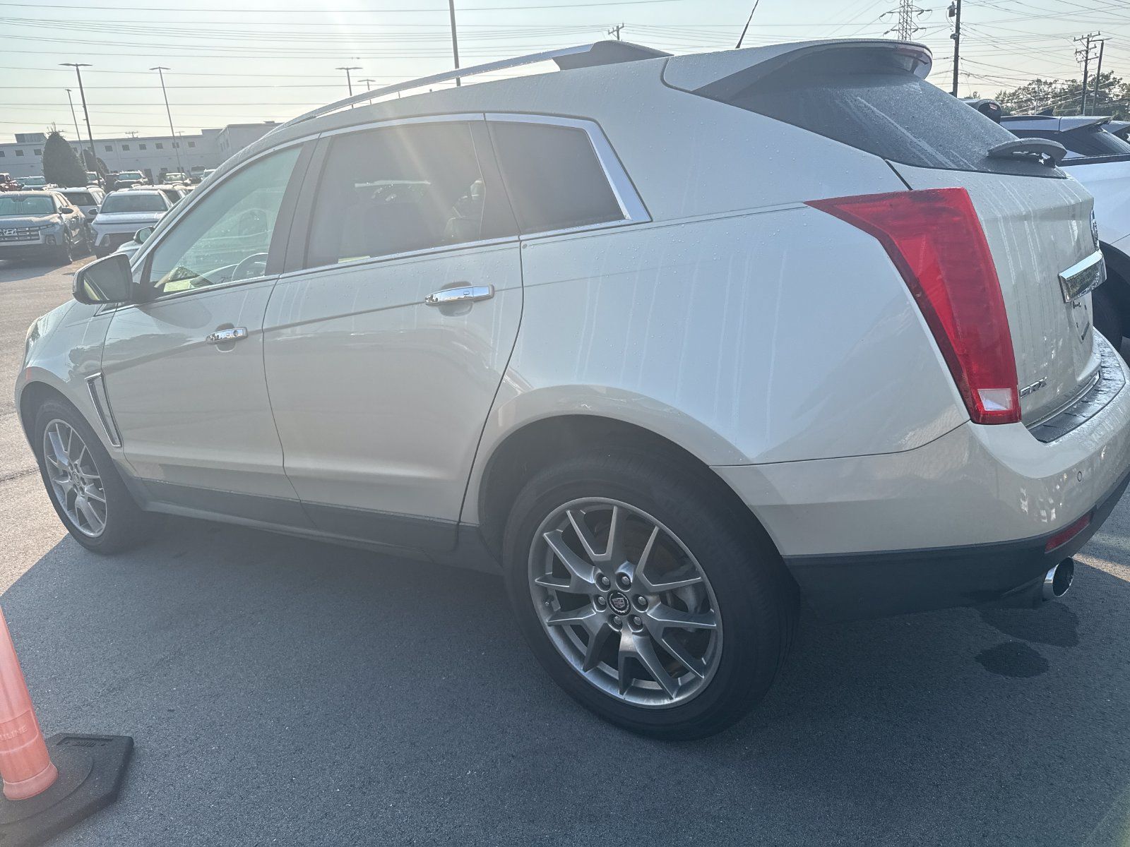 Used 2015 Cadillac SRX Performance w/ Driver Awareness Package FWD image 10