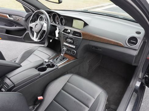 Used 2014 Mercedes-Benz C 250 Coupe image 26