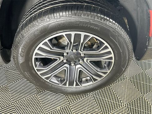 Used 2022 Jeep Wagoneer Series III w/ Flexible Seating Group image 33