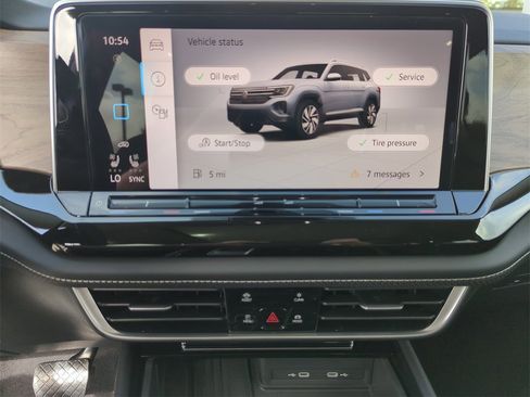 New 2026 Volkswagen Atlas SE image 31