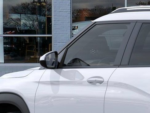 New 2026 Chevrolet TrailBlazer LT w/ Convenience Package FWD image 13
