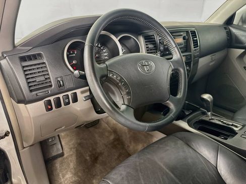 Used 2006 Toyota 4Runner Sport RWD image 6