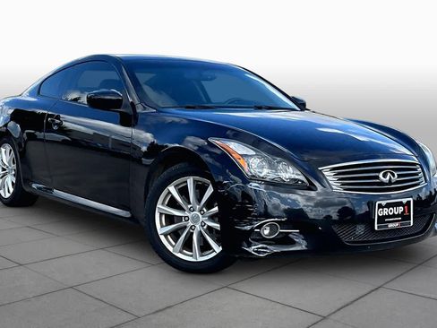 Used 2011 INFINITI G37 Journey w/ Premium Pkg RWD image 2