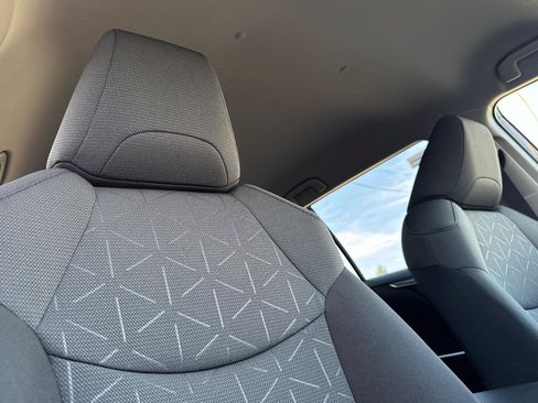 New 2025 Toyota RAV4 XLE image 19