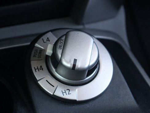 Used 2013 Toyota 4Runner SR5 w/ Convenience Pkg AWD/4WD image 29
