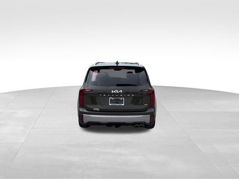 Used 2025 Kia Telluride S AWD/4WD image 5
