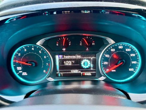 Used 2019 Chevrolet Traverse Premier AWD/4WD image 17