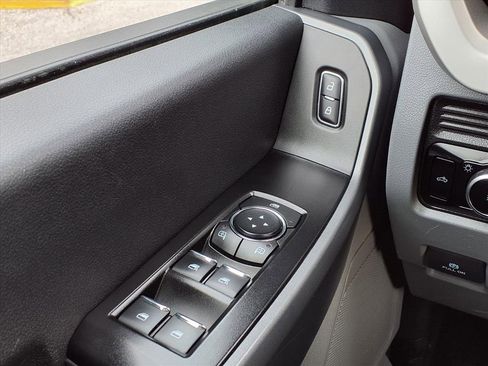 Used 2023 Ford F250 XLT image 37