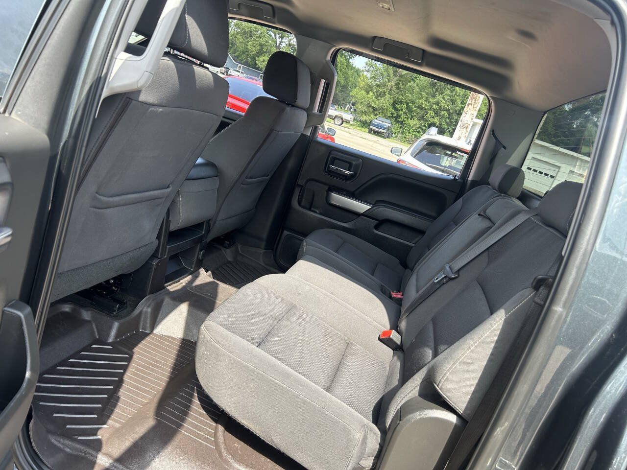 Used 2018 Chevrolet Silverado 1500 LT w/ All Star Edition AWD/4WD image 15