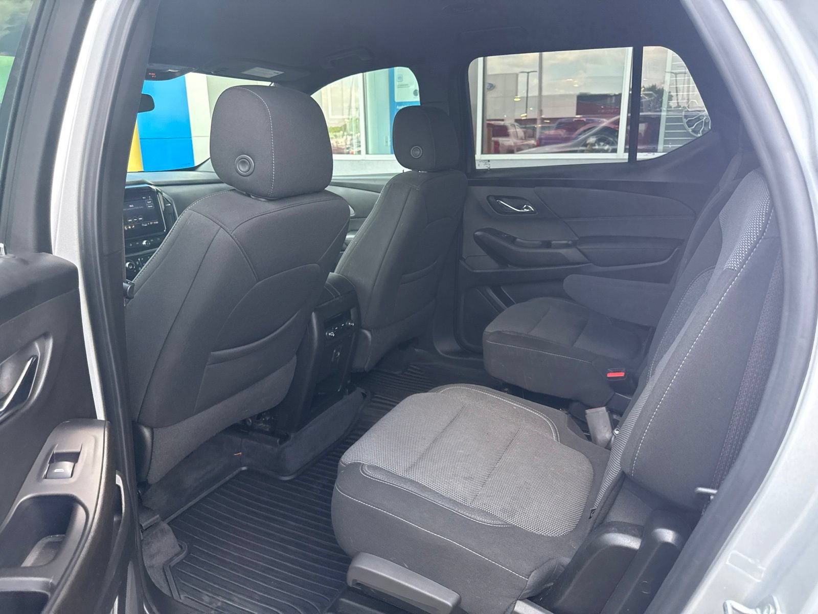 Used 2022 Chevrolet Traverse LT AWD/4WD image 16