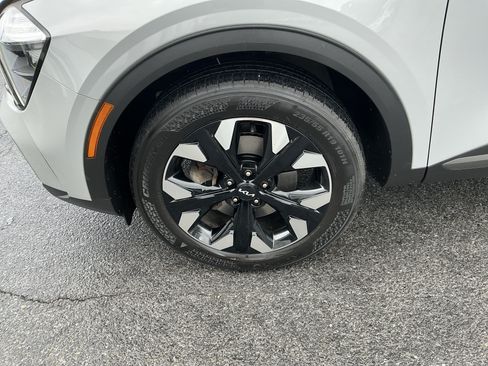 Used 2023 Kia Sportage X-Line AWD/4WD image 9