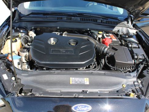 Used 2015 Ford Fusion SE w/ Equipment Group 201A FWD image 23