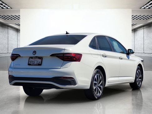 Used 2024 Volkswagen Jetta S image 7