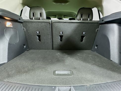 Used 2025 Buick Encore GX Sport Touring FWD image 27