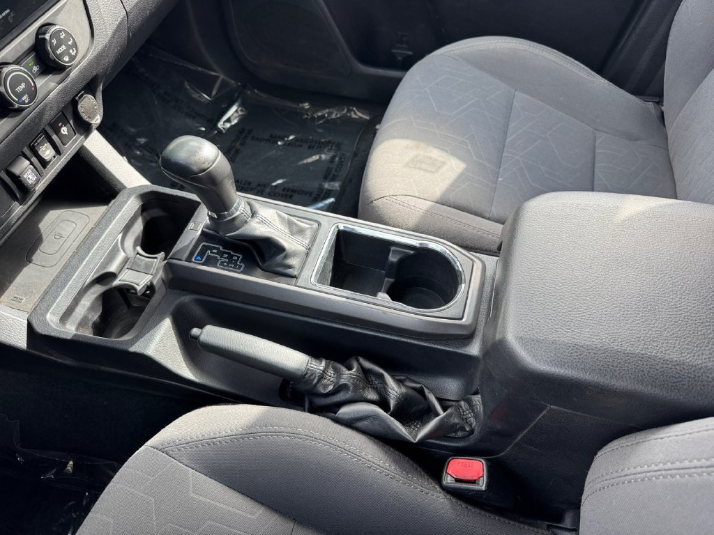 Certified 2019 Toyota Tacoma TRD Off-Road AWD/4WD image 26