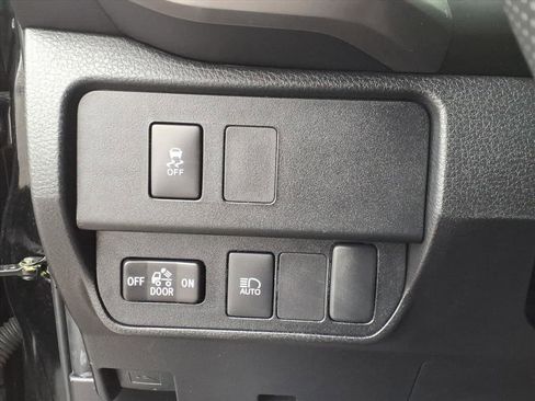 Certified 2023 Toyota Tacoma SR5 image 28