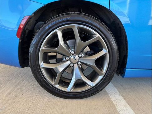 Used 2015 Dodge Charger R/T image 31