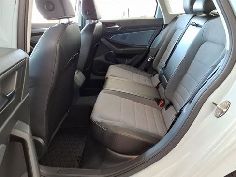 New 2025 Volkswagen Jetta SE image 11